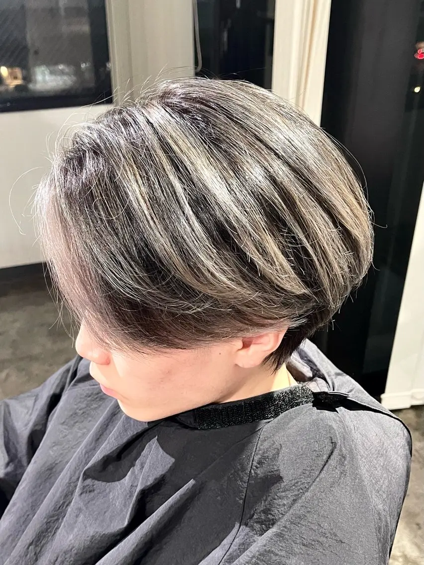 ミディアム レイヤーカット カット ヘアカラー メンズケアブリーチ 特化🔥村田のヘアスタイル