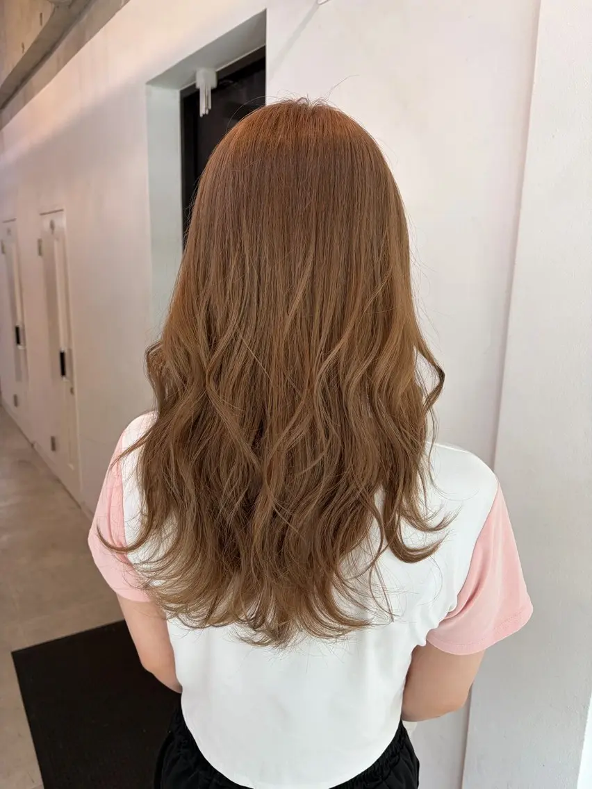 ミディアム カラー ブラウンカラー ミルクティーブラウン カット ヘアカラー トリートメント GiseL 博多筑紫口店のヘアスタイル