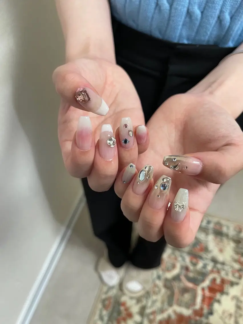 ネイル キラキラネイル ピンク ハンドネイル フットネイル Utopia nail_のネイルデザイン