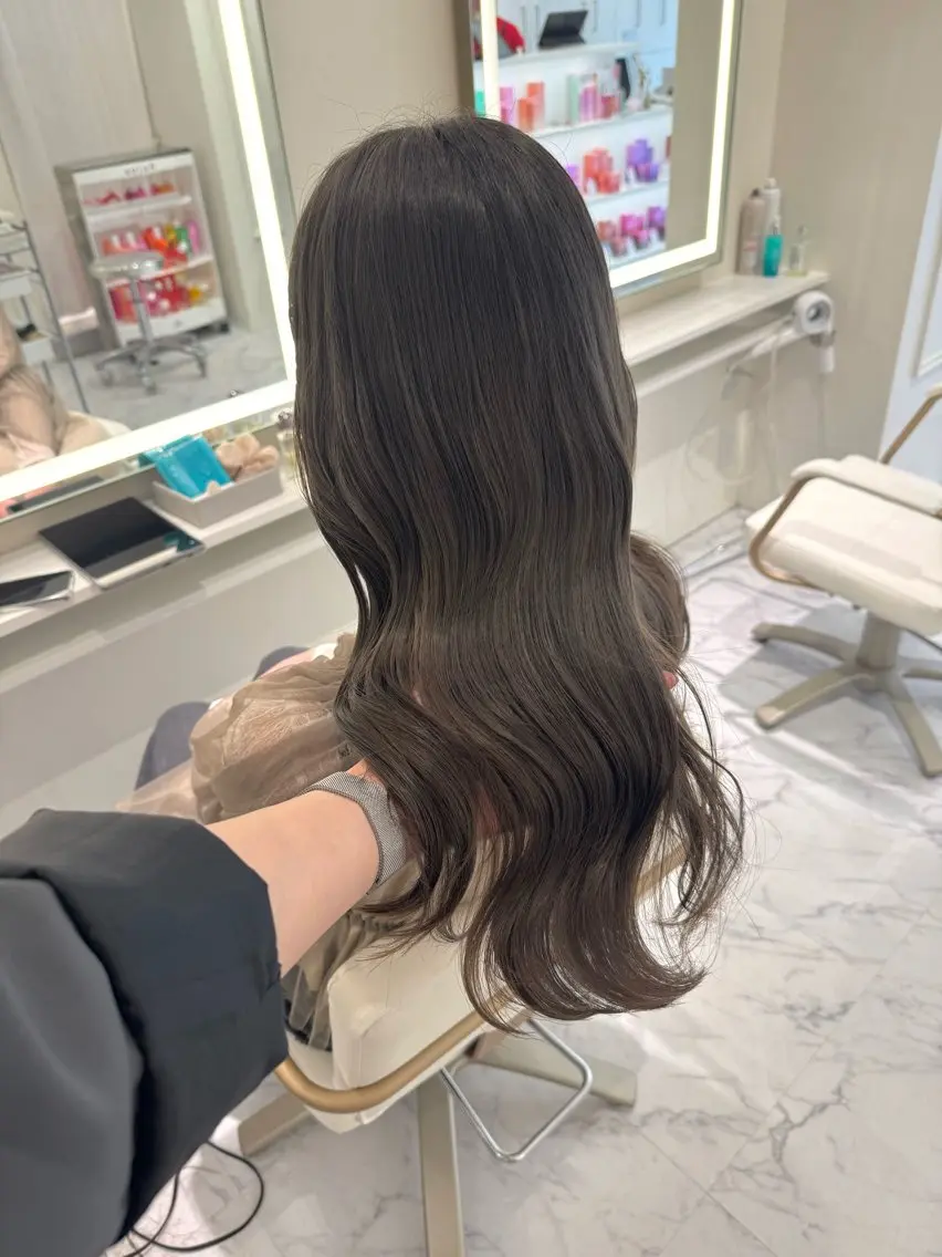 ロング カラー ヘアカラー ParveMix🍀 藤原愛未のヘアスタイル