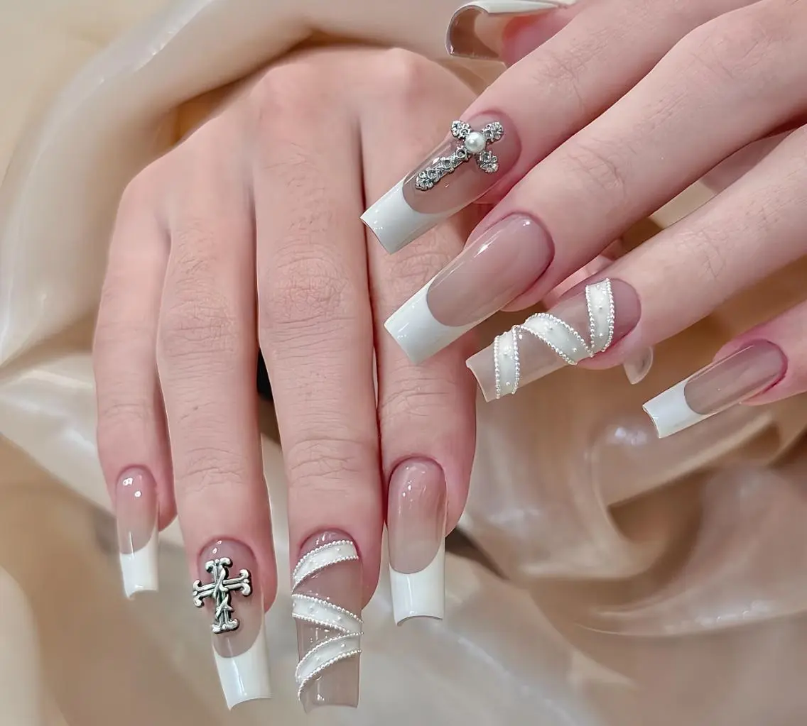 ネイル ハンドネイル 🎀 NaNa_nailのネイルデザイン