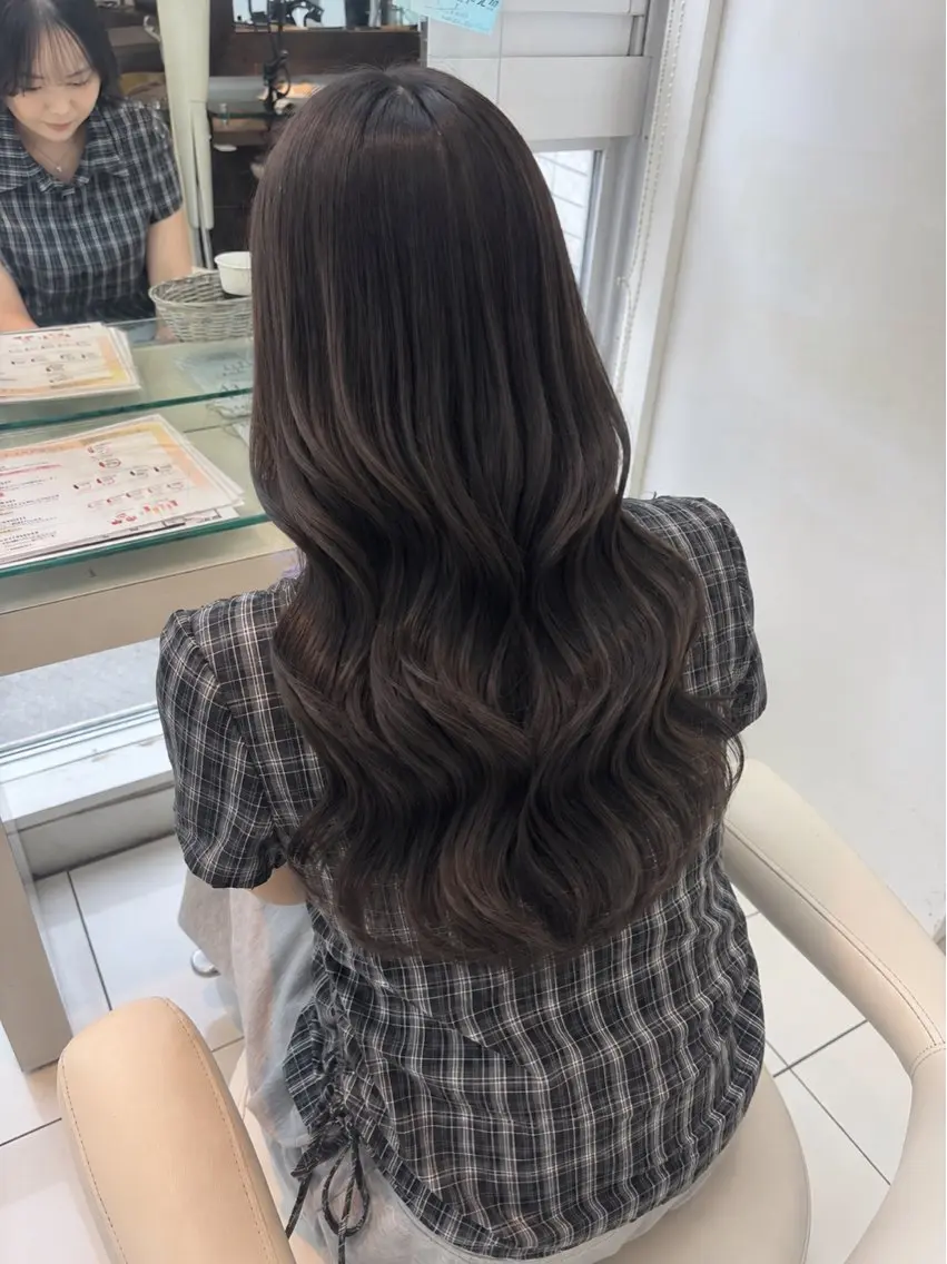 ロング ヘアカラー ブリーチ透明感カラー /レイヤー👗しずかのヘアスタイル