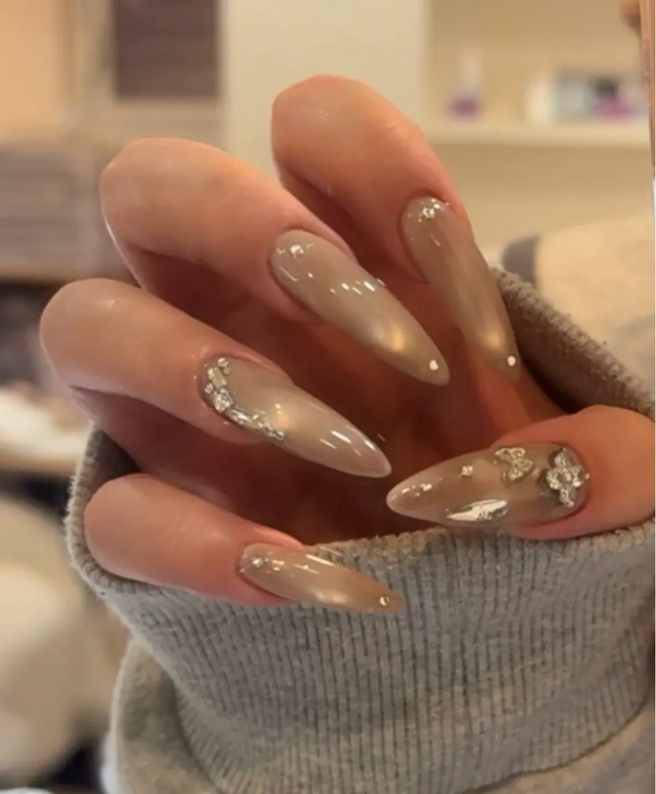 ネイル ハンドネイル pro.M Juri𝜗𝜚˚⋆のネイルデザイン
