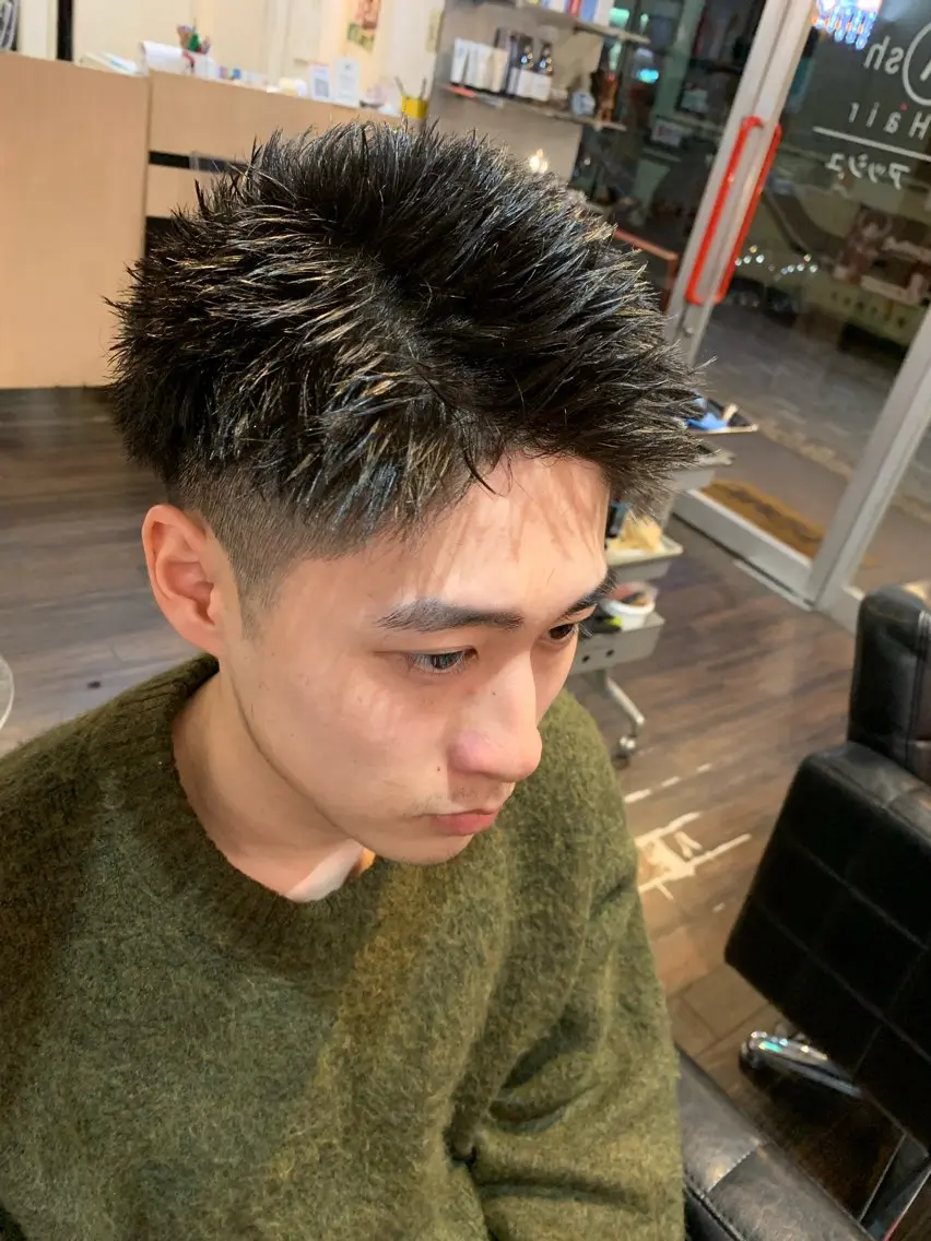 ショート メンズ スパイキーショート メンズベリーショート ベリーショート ショートヘア カット 西尾 太郎のヘアスタイル