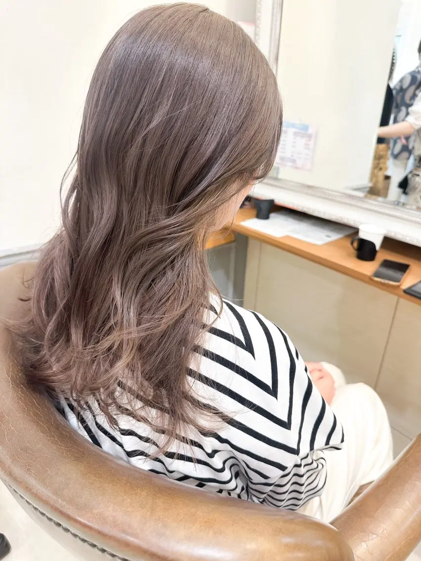 セミロング カラー インナーカラー ヘアカラー ✨カラー支持No.1 🧸ワキ カナコ🧸のヘアスタイル