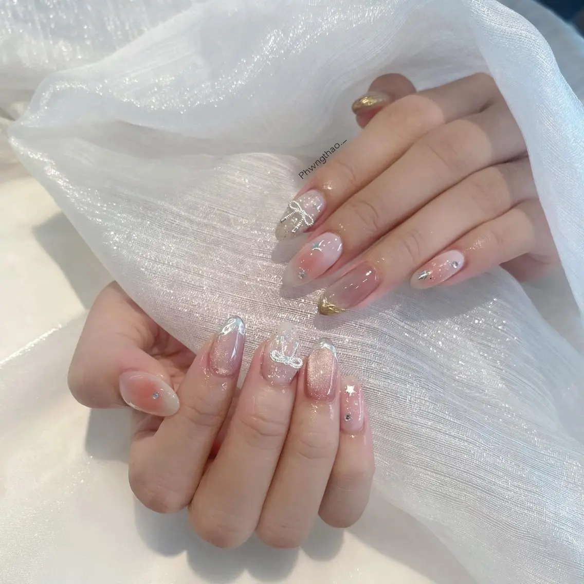 ネイル フレンチネイル ジェルネイル 韓国ネイル マグネットネイル マグネットフレンチ akina nailsのネイルデザイン