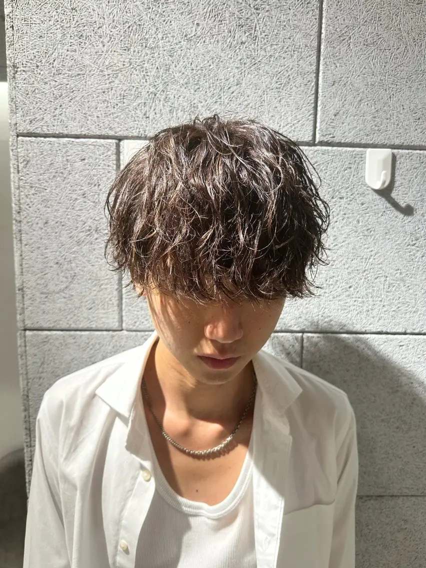 パーマ メンズ メンズパーマ メンズツイストパーマ ツイストパーマ カット パーマ トリートメント TELA HAIR 副代表RIKUのヘアスタイル