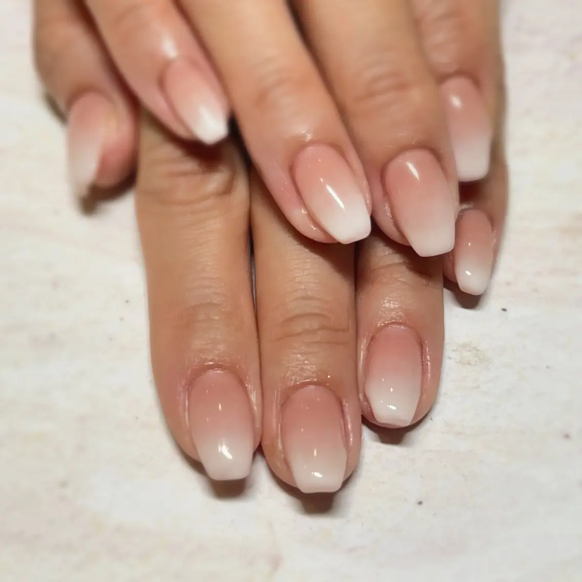 hand グラデーション/ベースカラーなし[新規]の写真