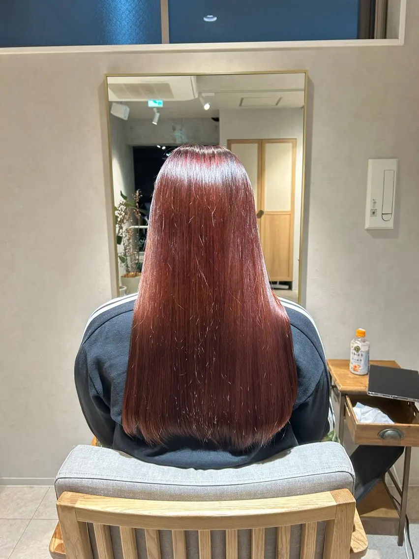 ロング カラー おおやま ななみのヘアスタイル