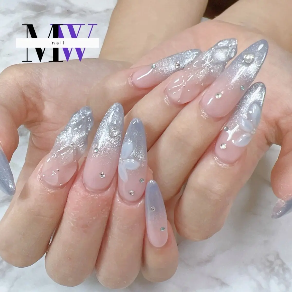 ネイル グラデーション マグネットネイル ハンドネイル MW .nailのネイルデザイン