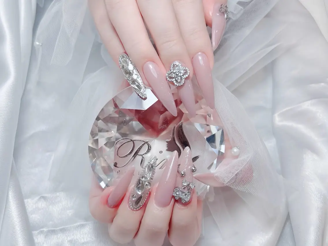 ネイル べっ甲ネイル ブルー 長さ出し フレンチネイル ジェルネイル ハンドネイル Rin Nail 新大久保店のネイルデザイン