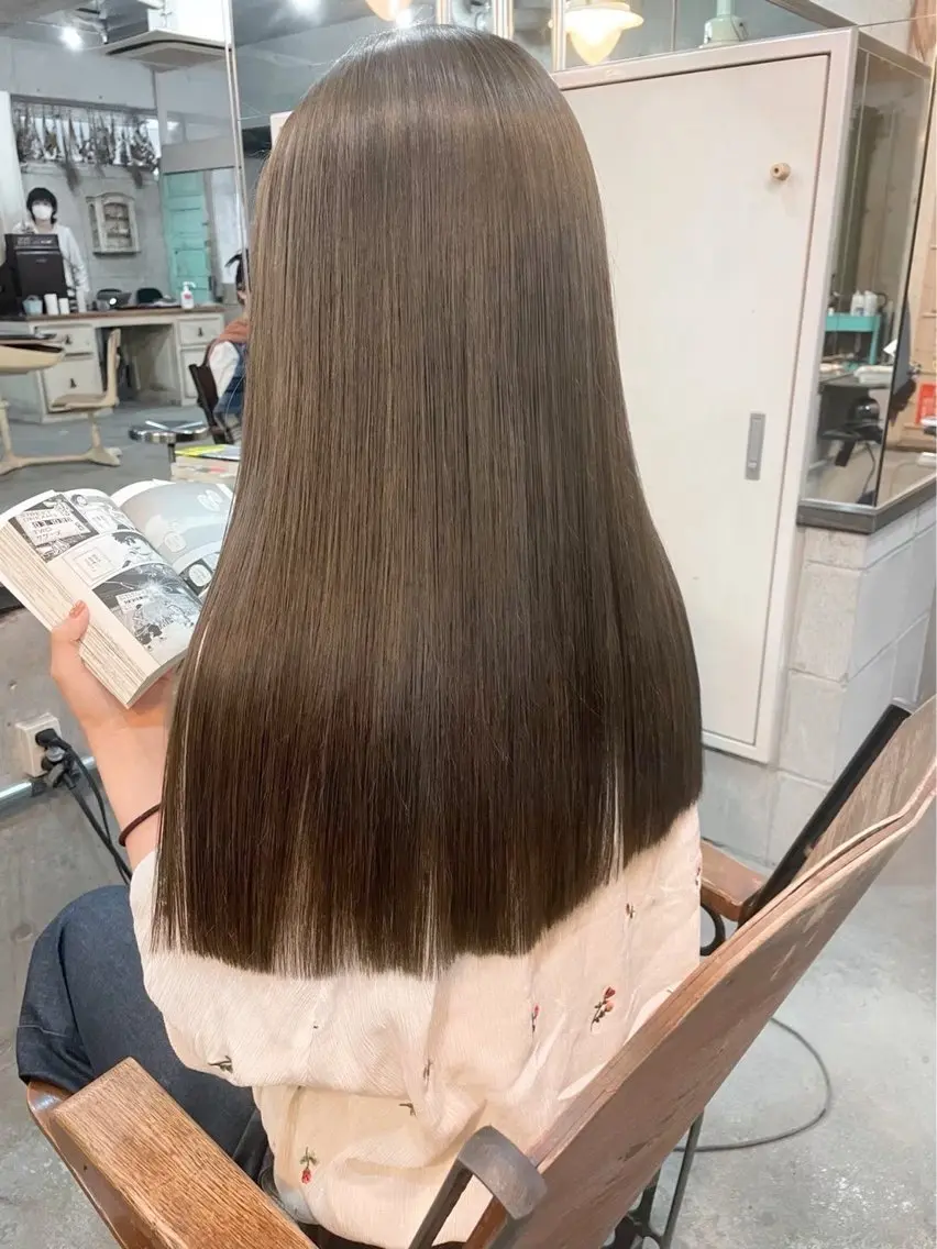 赤み消し透明感カラー × N.髪質改善トリートメントの写真