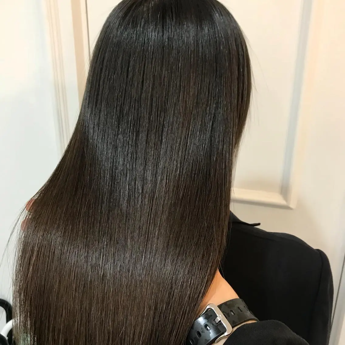 ロング カラー SHIN/レイヤー カット×クロスパーマのヘアスタイル