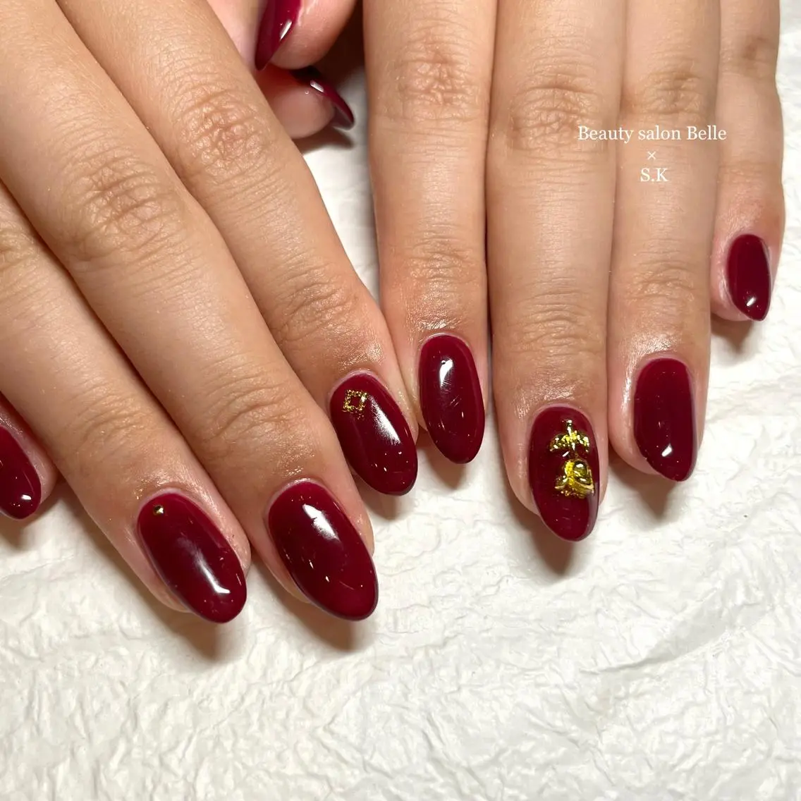セミロング ネイル ボルドー S. kurumiのネイルデザイン