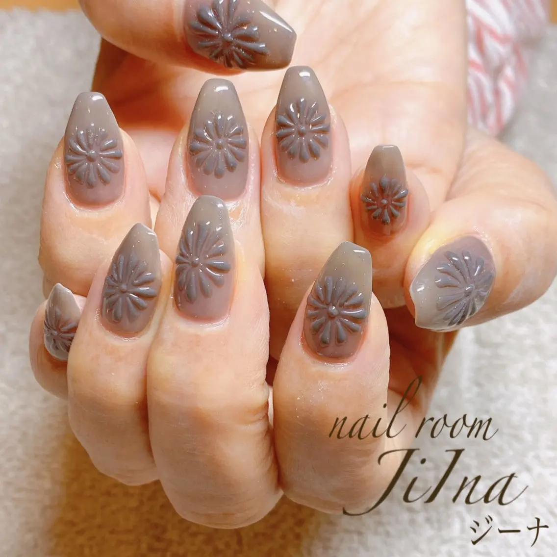 ネイル 持ち込み JiIna nailのネイルデザイン