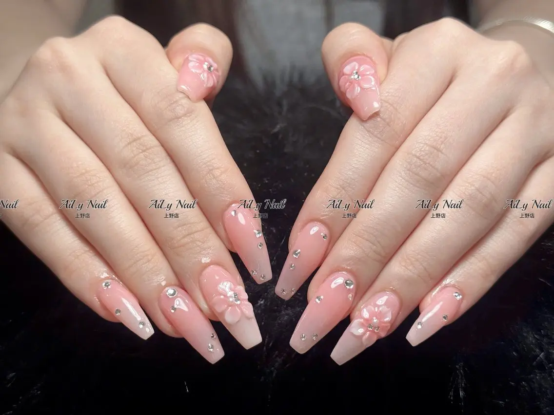 ネイル アートネイル ジェルネイル マグネットネイル ニュアンスネイル シンプルネイル ハンドネイル AiLy Nail 上野店のネイルデザイン