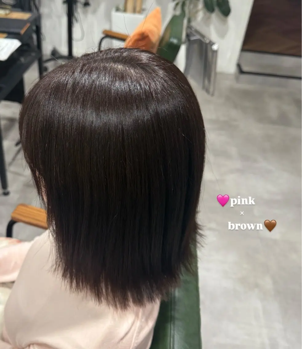 ミディアム カット ヘアカラー オリーブ🫒レイヤー /平尾/りの‎🤍のヘアスタイル