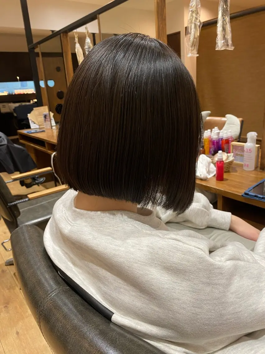 ミディアム ボブ カット 暖色系カラー まおのヘアスタイル