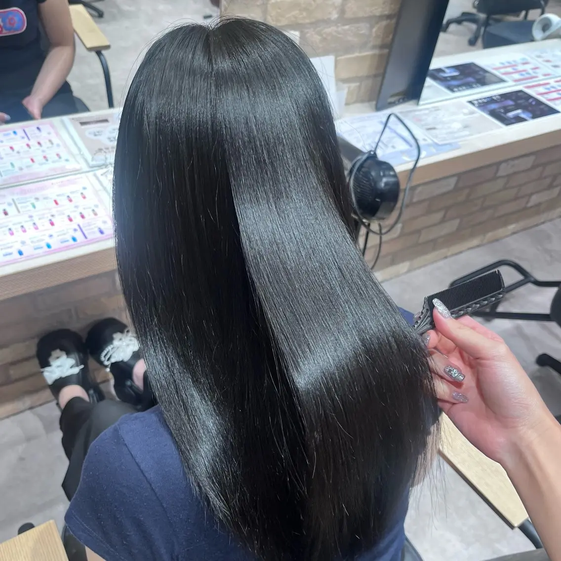 ロング カラー ヘアカラー トリートメント 🩶レイナ🩶 color/nailのヘアスタイル