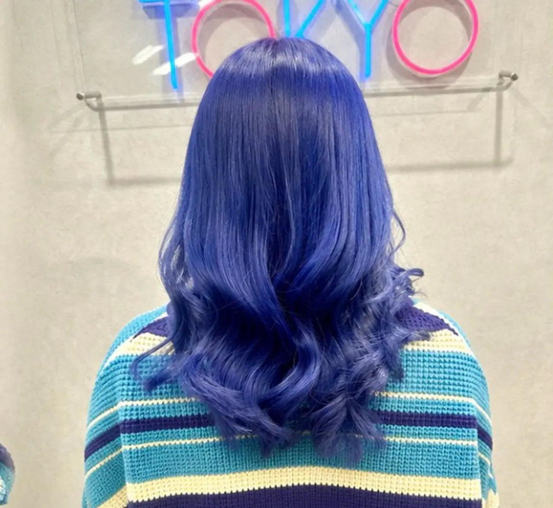 ミディアム ヘアカラー sakina ໒꒱のヘアスタイル
