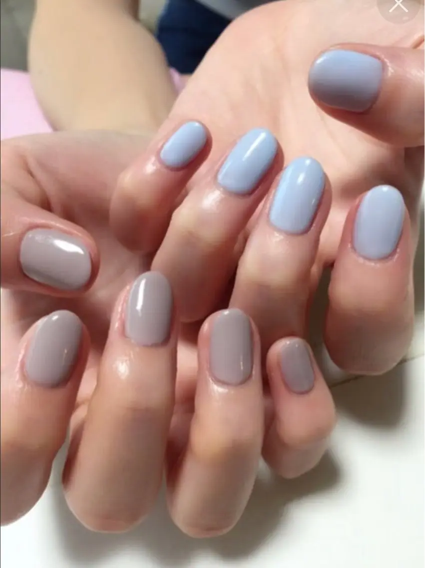 二色ネイル❤️の写真