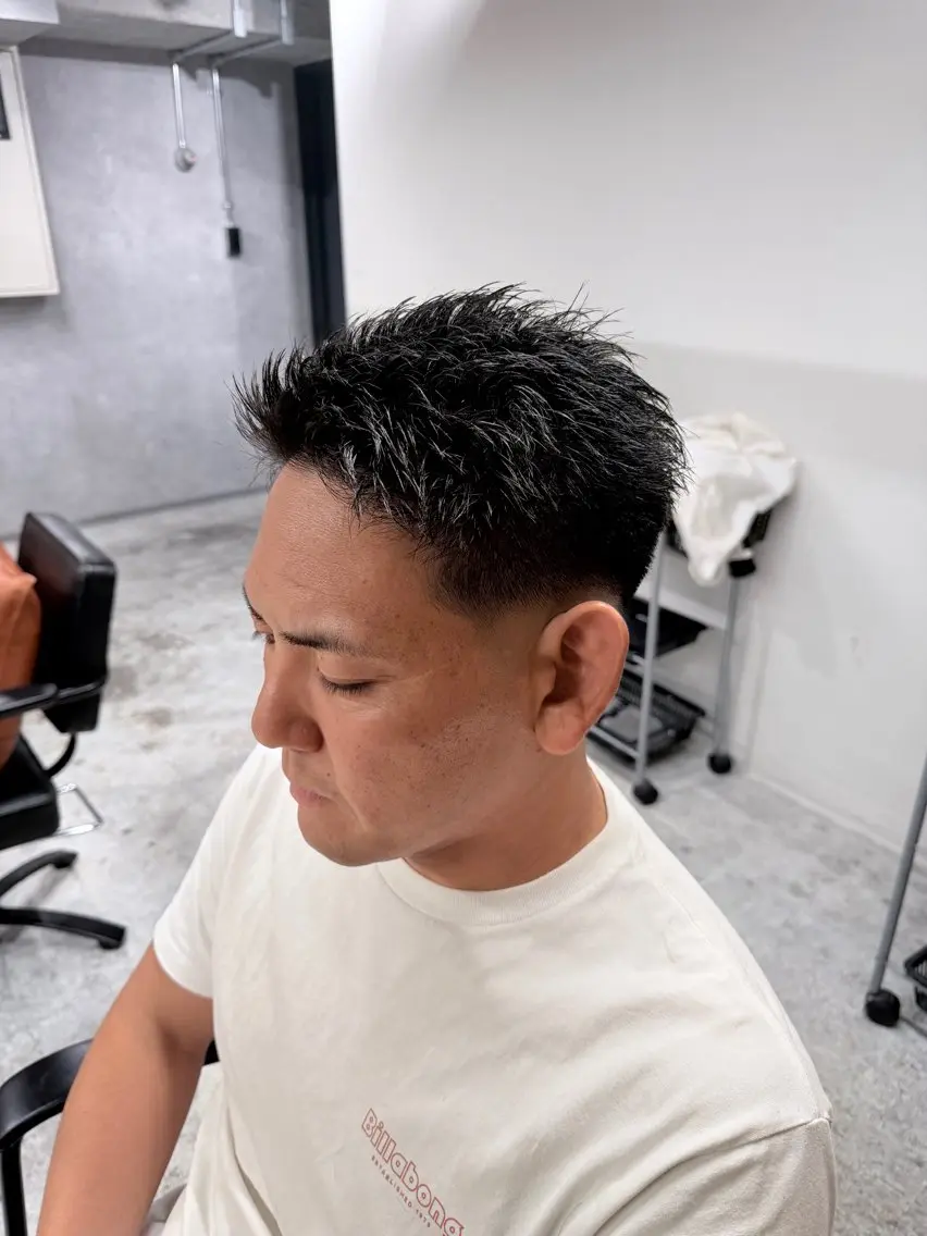 ショート 大西 翔のヘアスタイル