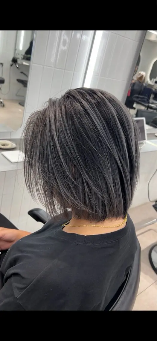 ミディアム カラー バレイヤージュ レイヤーカット ヘアカラー トリートメント 表参道/ハイライト バレイヤージュのヘアスタイル