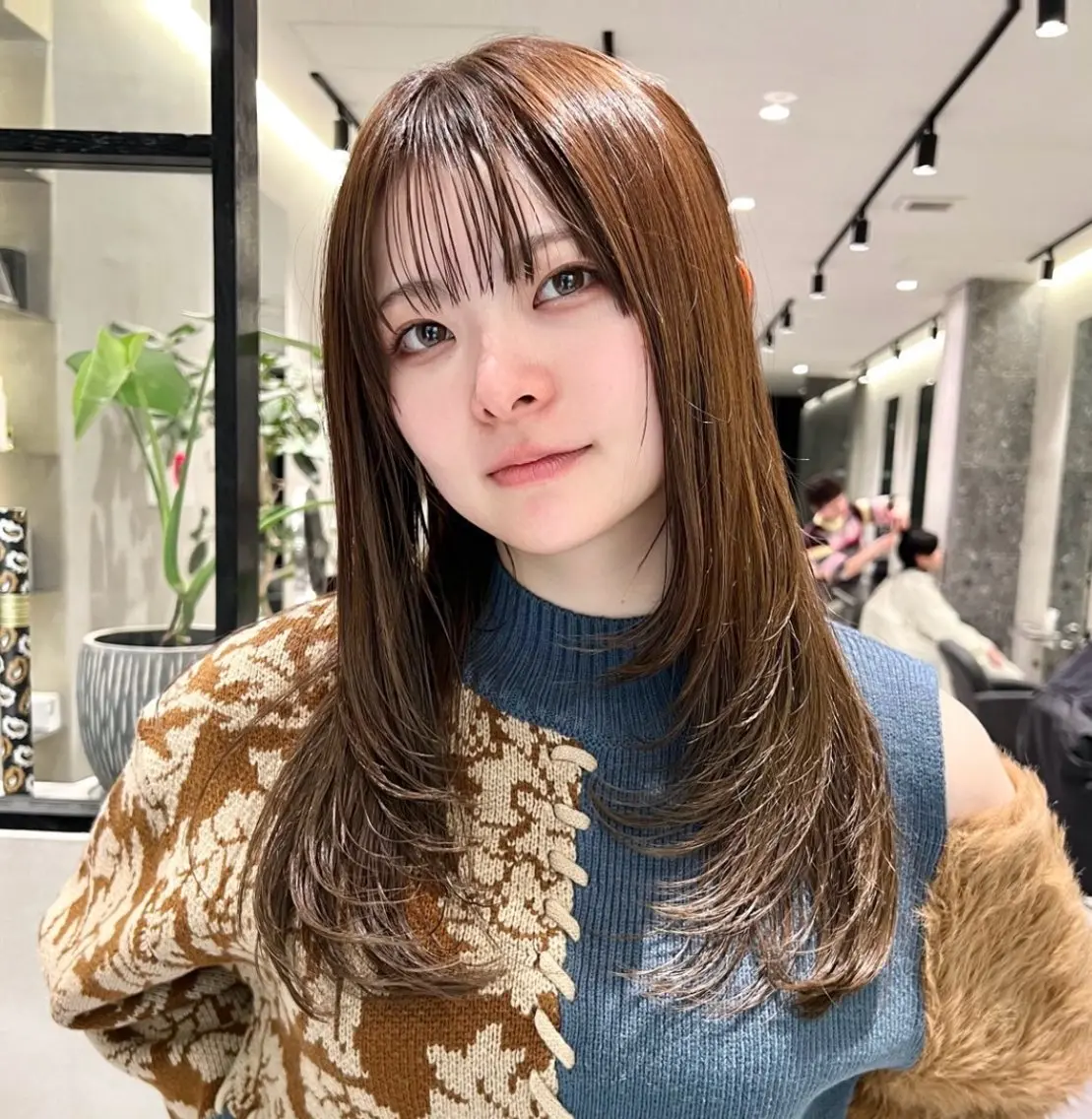 【ミニモ学割U22】小顔レイヤー×艶カラー＋TOKIOで髪質改善＆骨格診断付🌟の写真