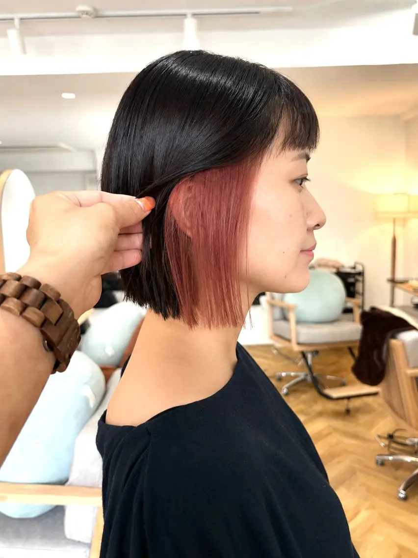 ミディアム カット ヘアカラー トリートメント ノエ/ハイトーン/ デザインカラー/高岳のヘアスタイル