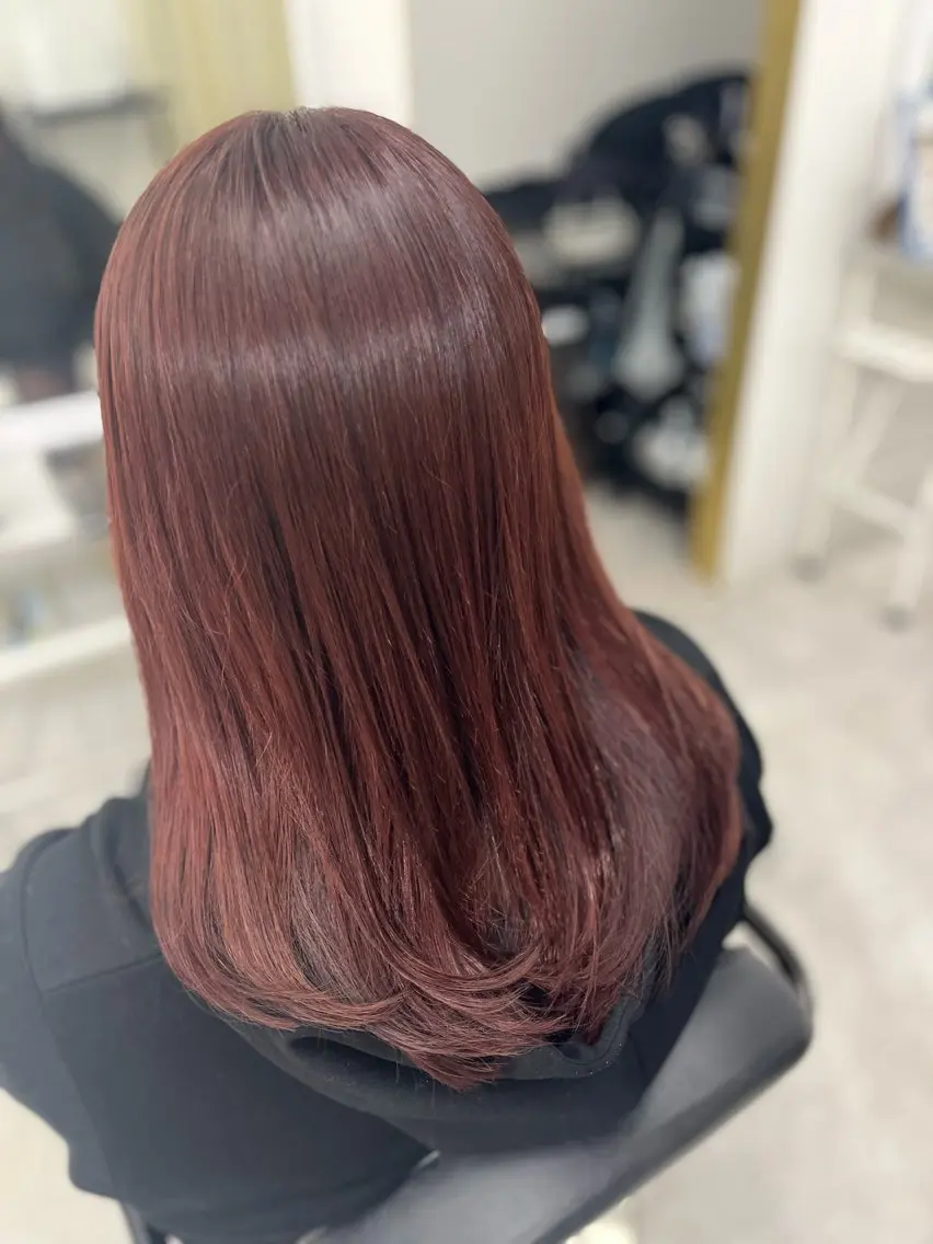 セミロング カラー ピンクカラー 🫧ぷる艶カラー🫧 Yuubi🦩のヘアスタイル