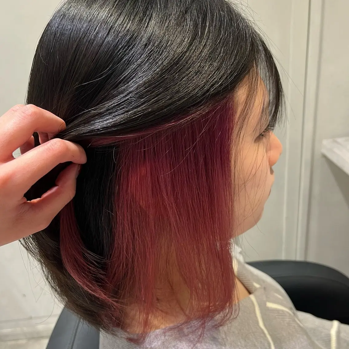 ショート カラー ブリーチ イヤリングカラー ハイトーンカラー 💖ブリーチ/暖色 𝐘𝐮𝐢💖のヘアスタイル