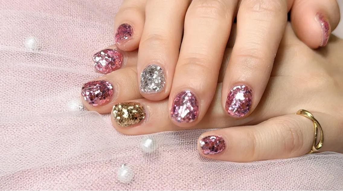 ネイル ラメ(グリッター) ハンドネイル フットネイル 港北駅徒歩7分 nail salonのネイルデザイン