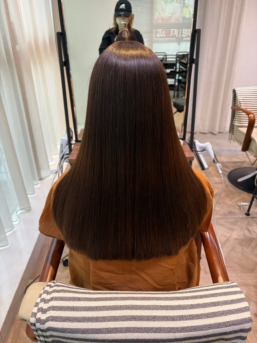 ロング カット 縮毛矯正 トリートメント 新宿三丁目 田中美由紀のヘアスタイル