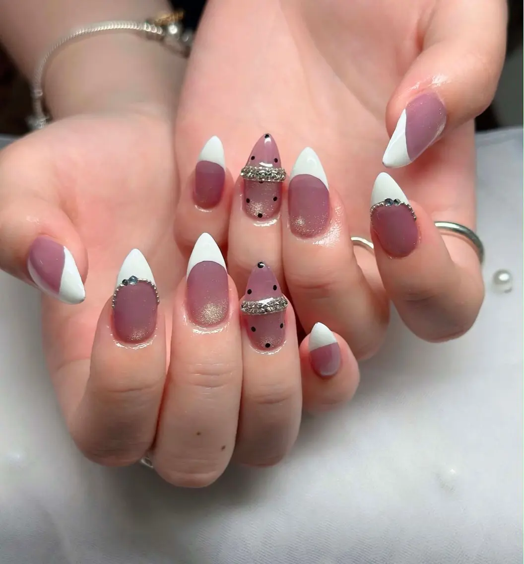 ネイル フレンチネイル ジェルネイル ハロウィン 韓国ネイル マグネットネイル ハンドネイル Hbaby nailのネイルデザイン