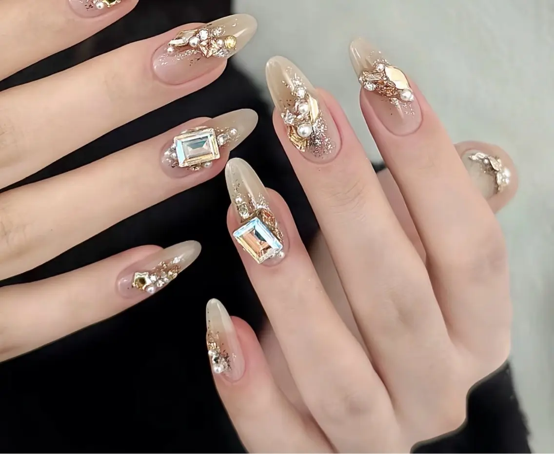ネイル フットネイル フレンチネイル グラデーション 氷ネイル・うるうるネイル 韓国ネイル ハンドネイル Mixx Nail_ Studioのネイルデザイン