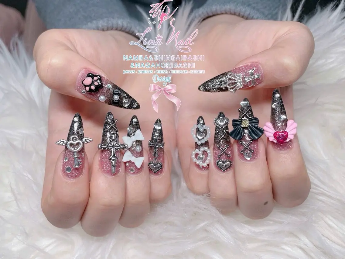 ネイル チークネイル 桜ネイル フラッシュネイル フットネイル ジェルネイル ハンドネイル リナネイル アメ村心斎橋店のネイルデザイン