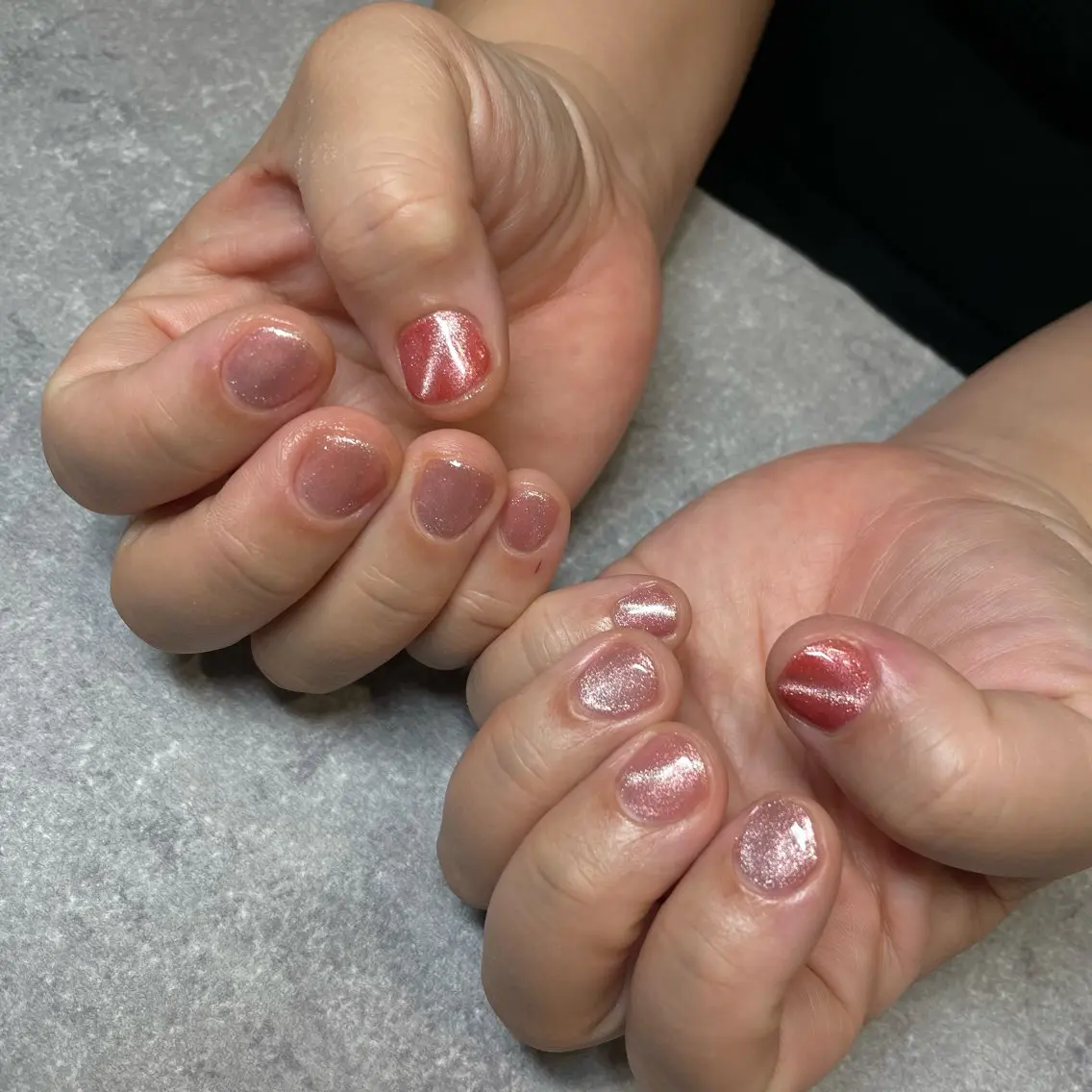 ネイル キラキラネイル マグネットネイル Saaya🫧 _petitのネイルデザイン