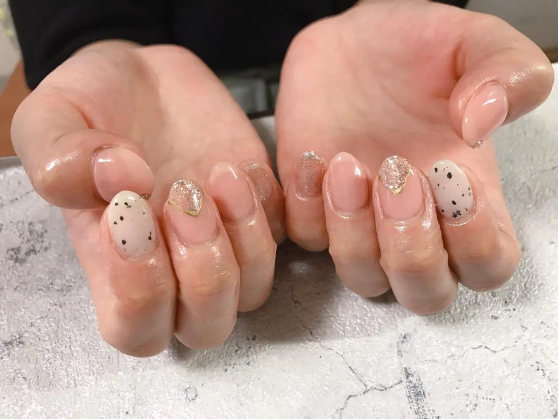 ネイル オフィスネイル ピンク kiki nail &brow二子玉川のネイルデザイン