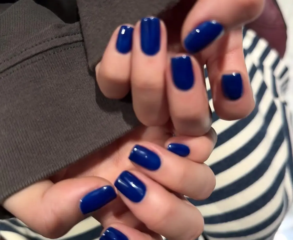 ネイル ハンドネイル 🎀 Ayaka_nailのネイルデザイン