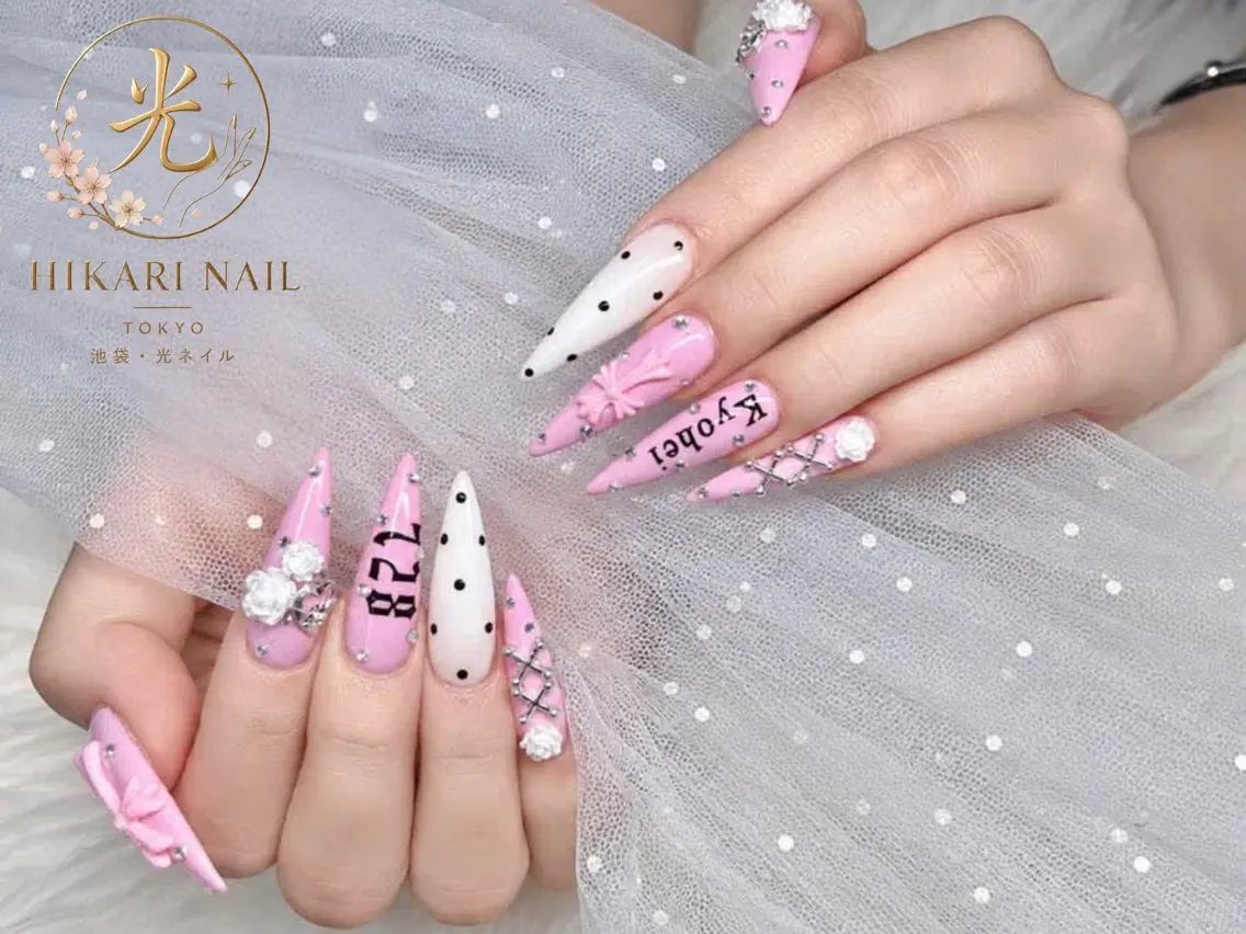 ネイル チークネイル 長さ出し フレンチネイル ガーリー ハロウィン ハンドネイル HikariNail Ikebukuroのネイルデザイン