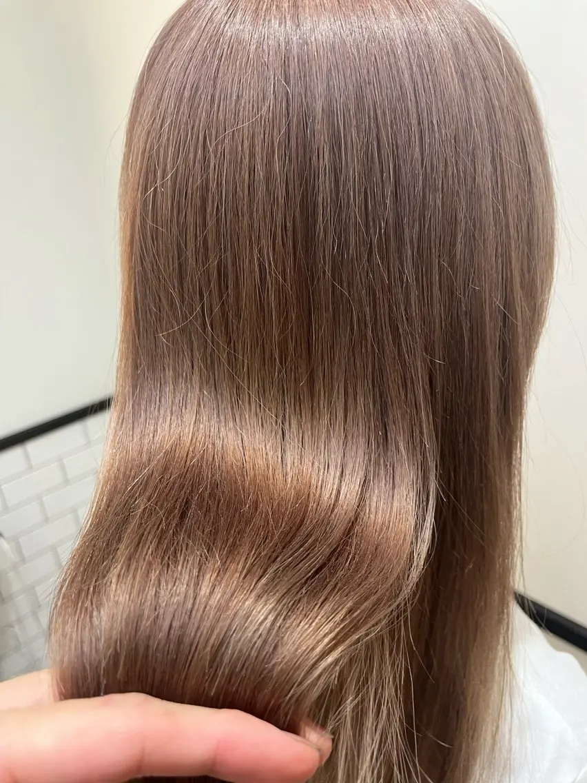 ロング トリートメント 石井美夏 minxのヘアスタイル