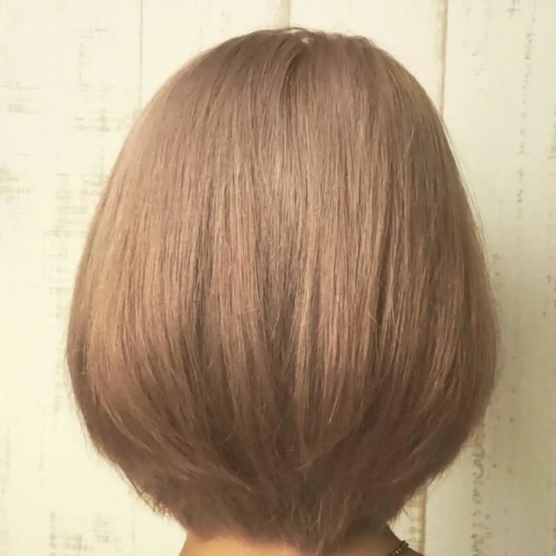 セミロング カラー パーマ ヘアアレンジ 大阪レミーエクステ チビ編み込みのヘアスタイル