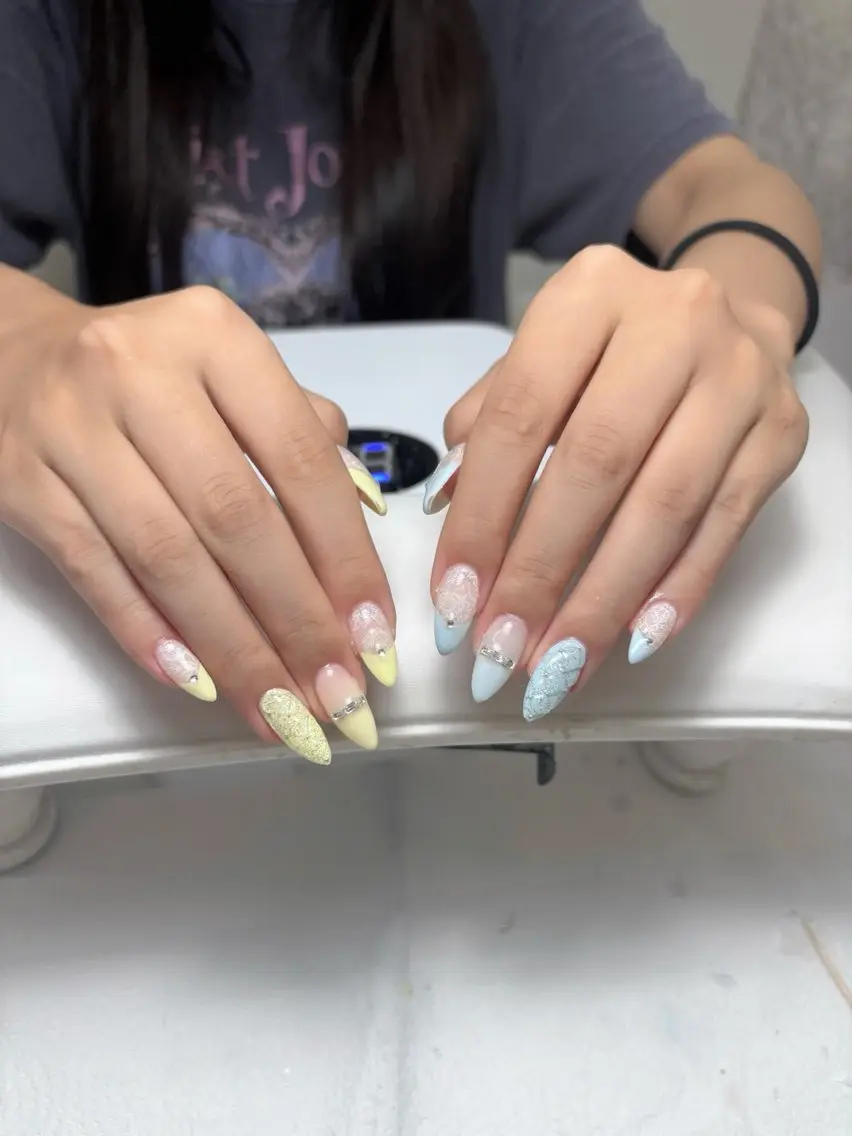セミロング ハンドネイル NENENAIL 【シヨン】のネイルデザイン