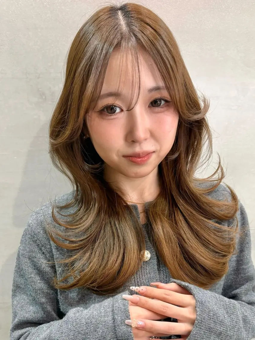 ロング カット ヘアカラー トリートメント 仙台Ｉ韓国レイヤー Ｉ髪質改善Ｉ伊藤拓海のヘアスタイル