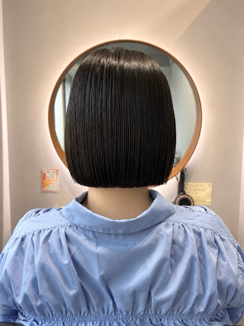 ミディアム カット ヘアカラー トリートメント 山本 茉琳のヘアスタイル