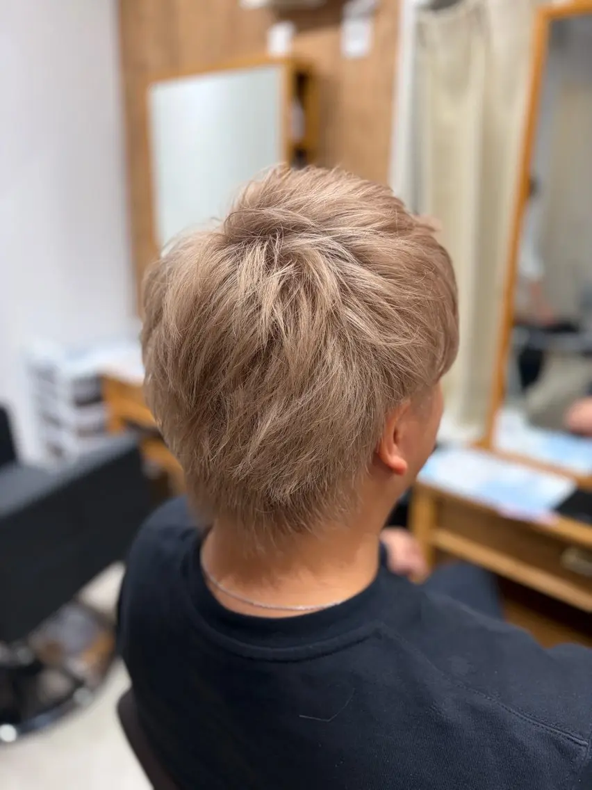 カラー Hair Itice ホンダのマツエク・マツパデザイン