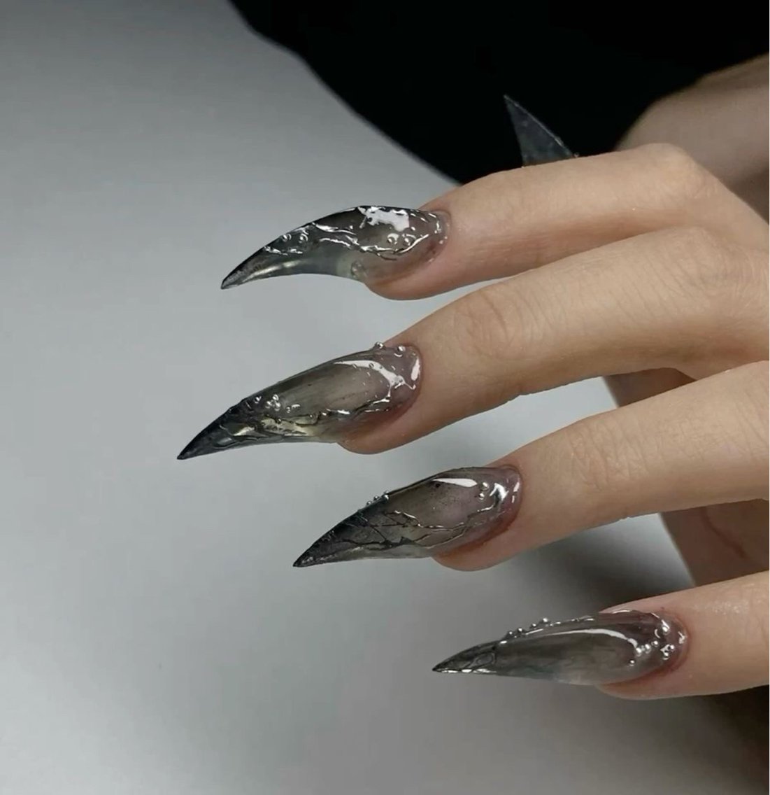 ネイル ハンドネイル NYRA ちゃん YIA Nail 2のネイルデザイン