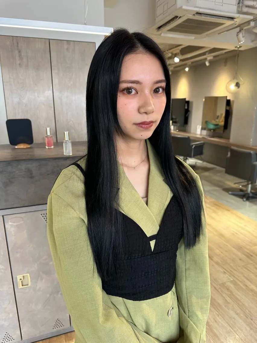ロング カラー エクステ 美髪・シールエクステ ホソタニリョウコのヘアスタイル