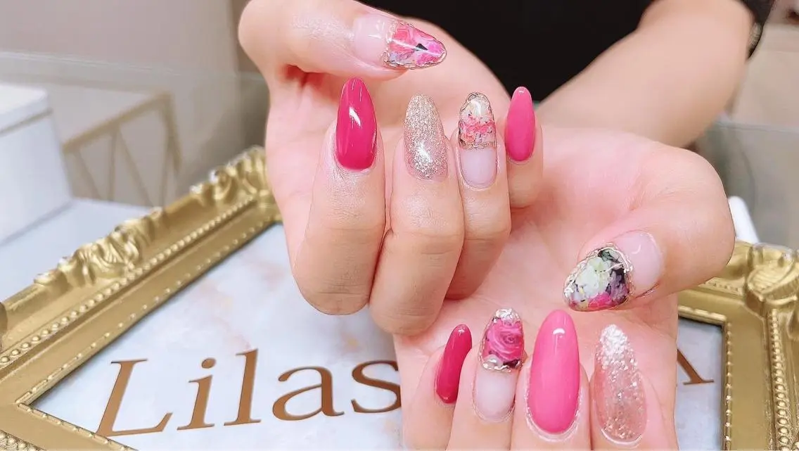 ネイル フラワーネイル ジェルネイル ハードジェル ロングネイル ニュアンスネイル Lilas Nailのネイルデザイン