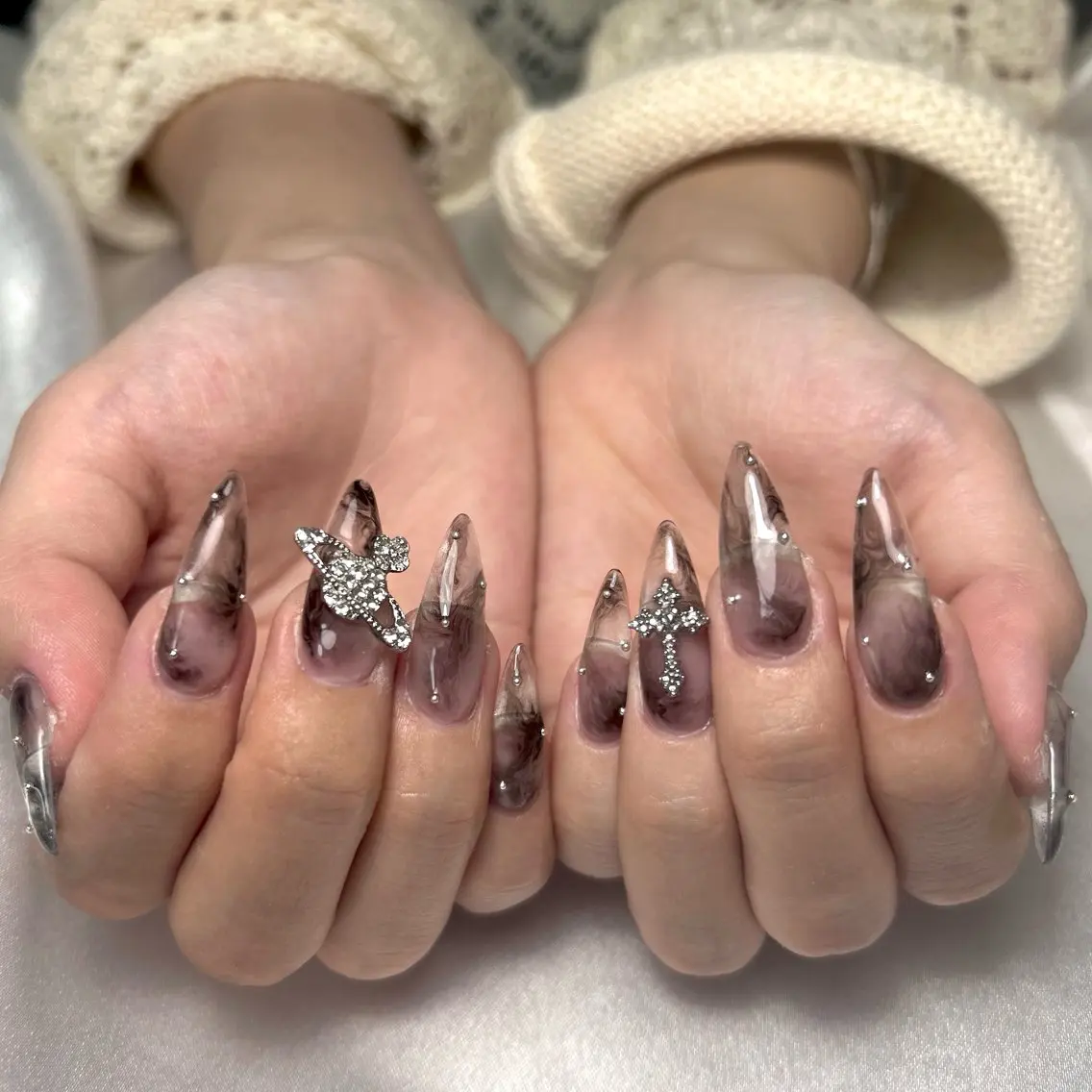ネイル ジェルネイル ハンドネイル Lumi de nailsのネイルデザイン